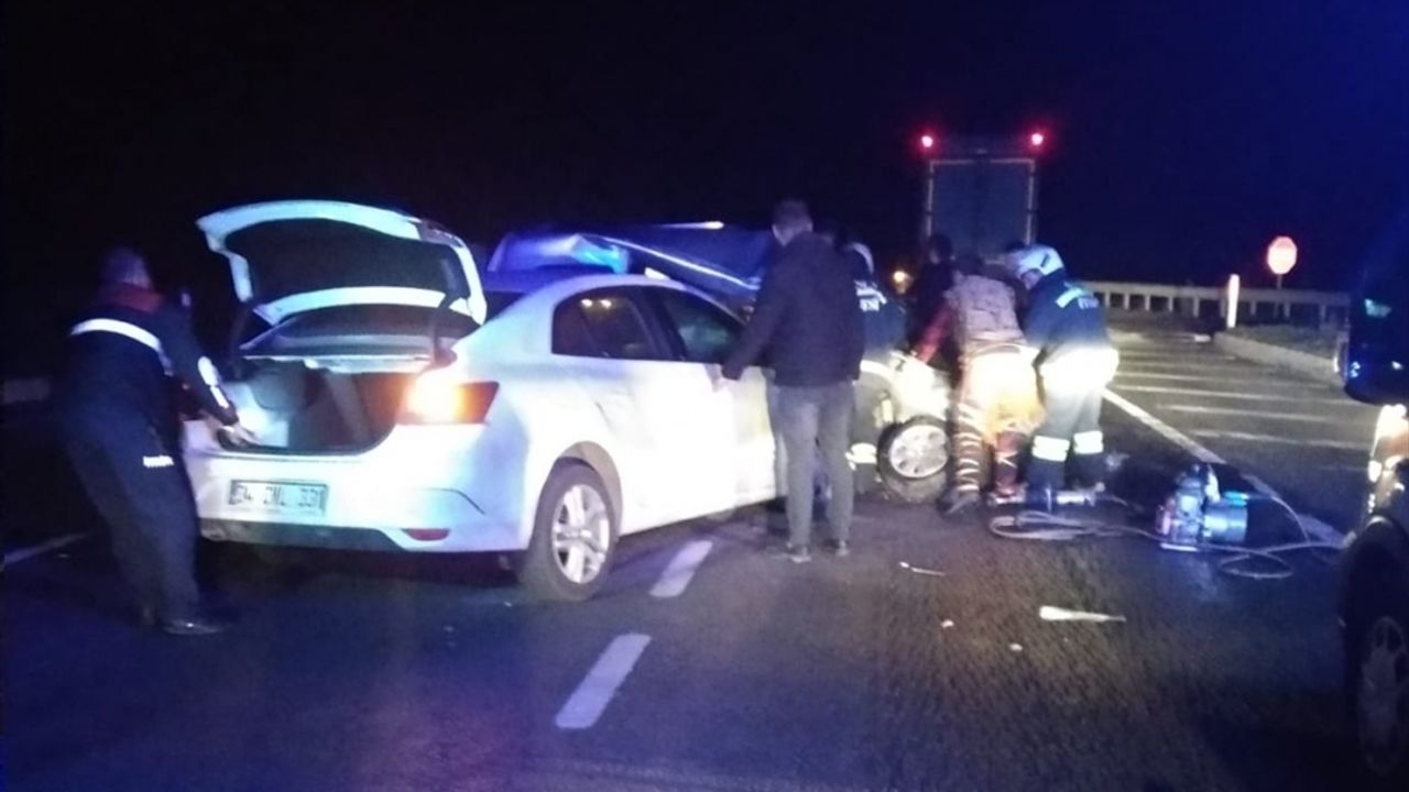Samsun'da trafik kazasında 2 kişi öldü, 5 kişi yaralandı