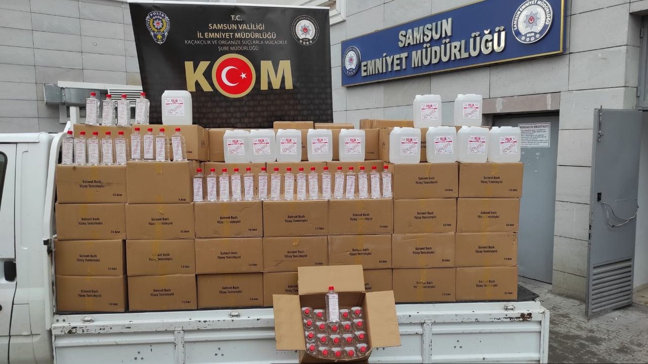 Samsun'da kaçakçılık operasyonu: 4 bin litre etil alkol