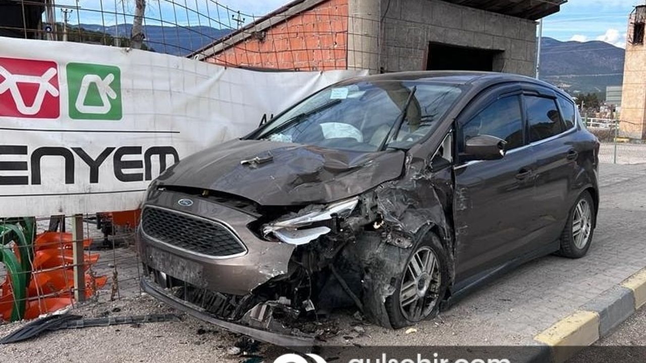 Karabük'te zincirleme trafik kazası, 3 yaralı