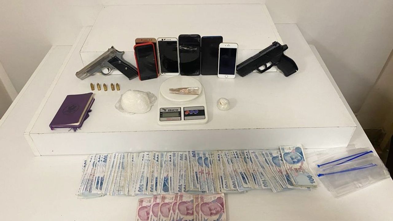 Pendik'te 4 uyuşturucu taciri tutuklandı