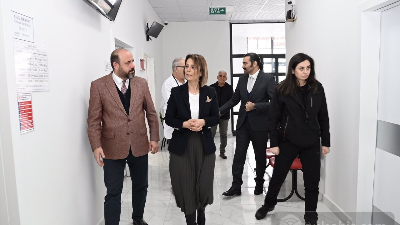 Nevşehir Valisi Becel, İl Sağlık Müdürlüğü'nü ziyaret etti