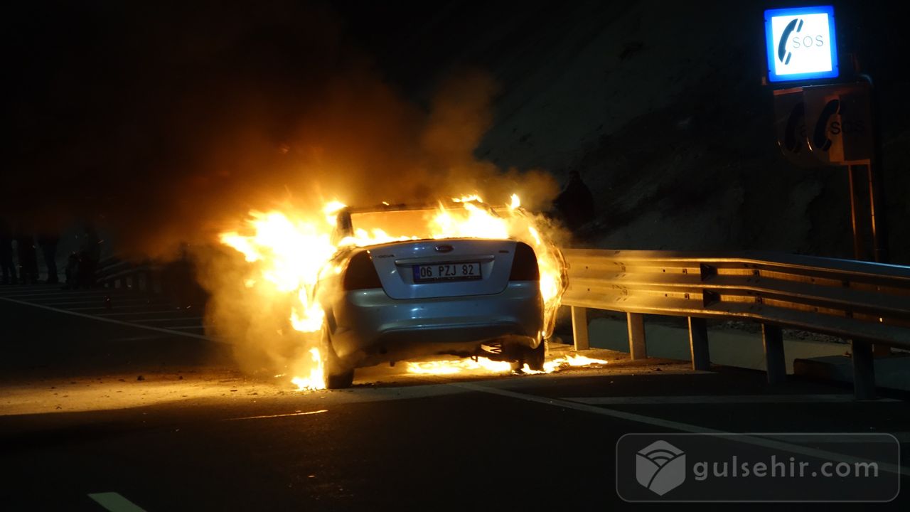 Kahramanmaraş'ta tünel çıkışında otomobili alevler sardı