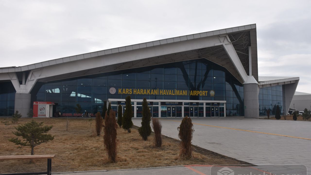 Kars Harakani Havalimanı uluslararası hizmete başlıyor