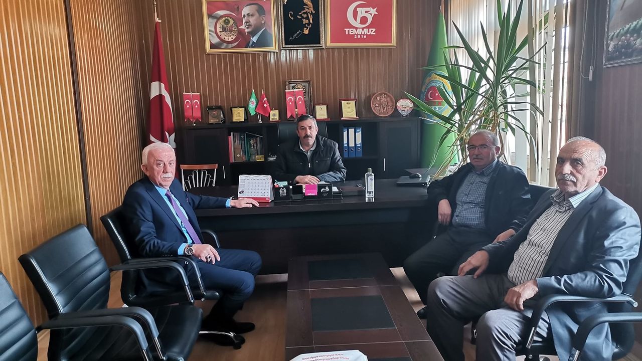Düzgün'den Nevşehir Ziraat Odası Başkanı'na hayırlı olsun