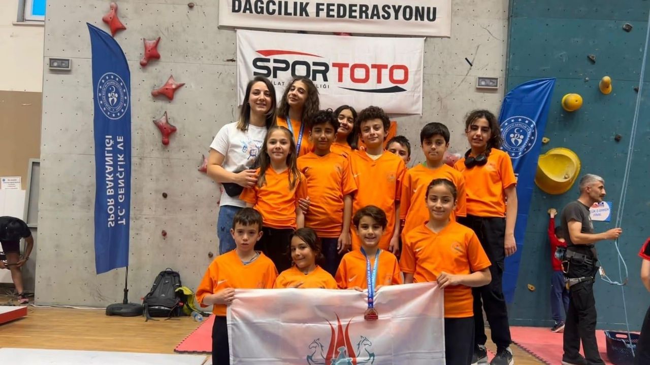 Nevşehir'in genç sporcuları Türkiye ikincisi oldu