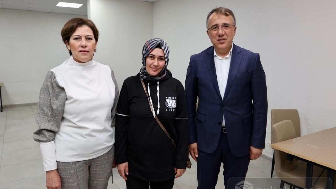 Nevşehir Belediye Başkanı depremzedelerle buluştu