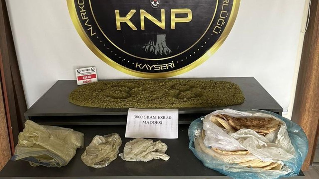 Kayseri'de 3 kilogram esrar ele geçirildi