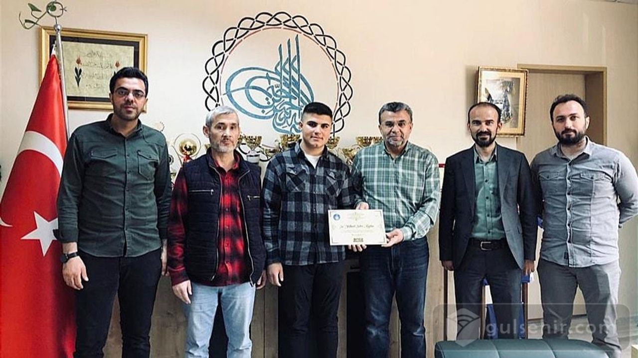 Nevşehir Ezan Okuma Yarışması birincisi ödülünü aldı