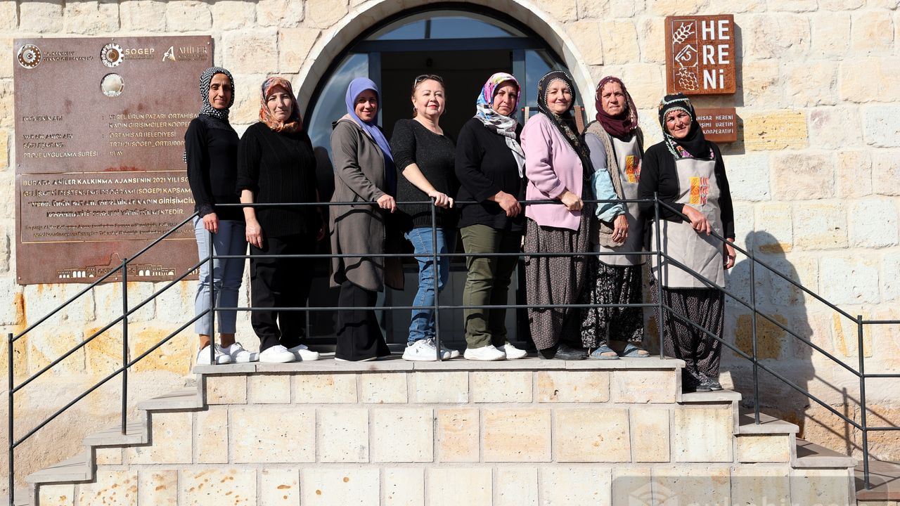 Nevşehir'de Kooperatif Kuran Kadınlar Kendi Markalarıyla Yöresel Lezzetleri Pazarlıyor