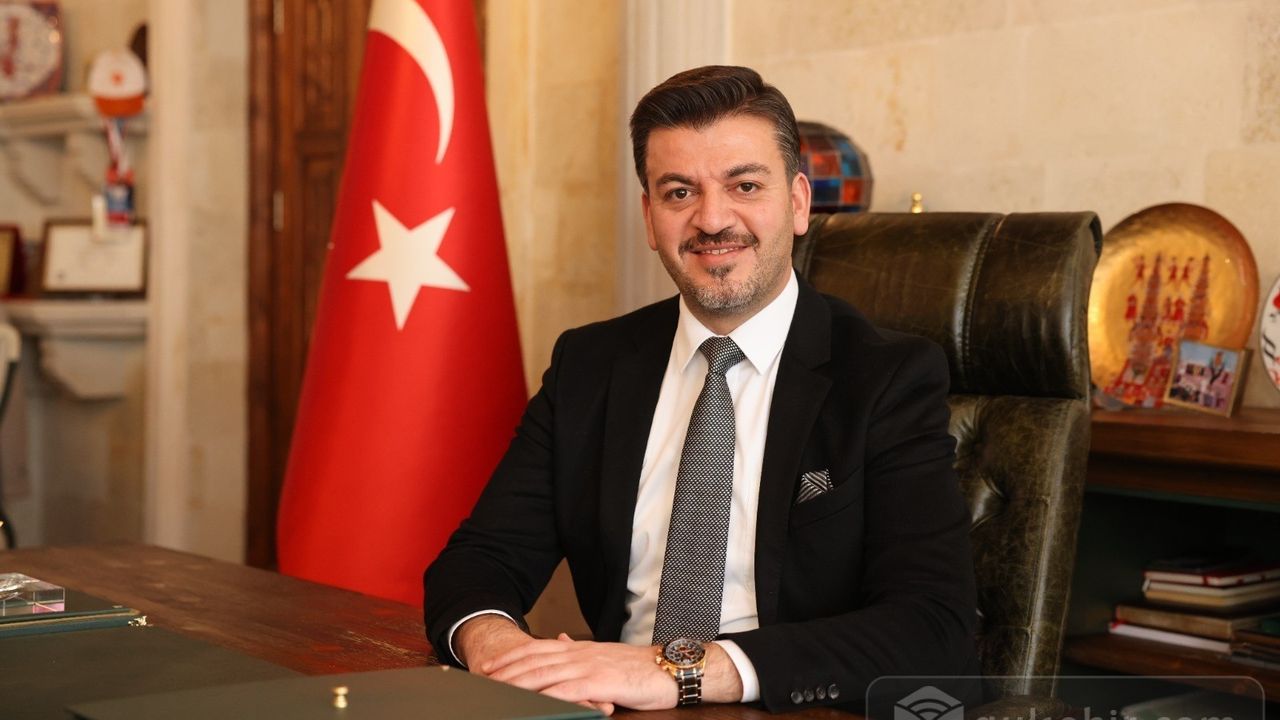 Ürgüp Belediye Başkanı Mehmet Aktürk: "Türkiye Cumhuriyetimizin 100. Yılı Kutlu Olsun"