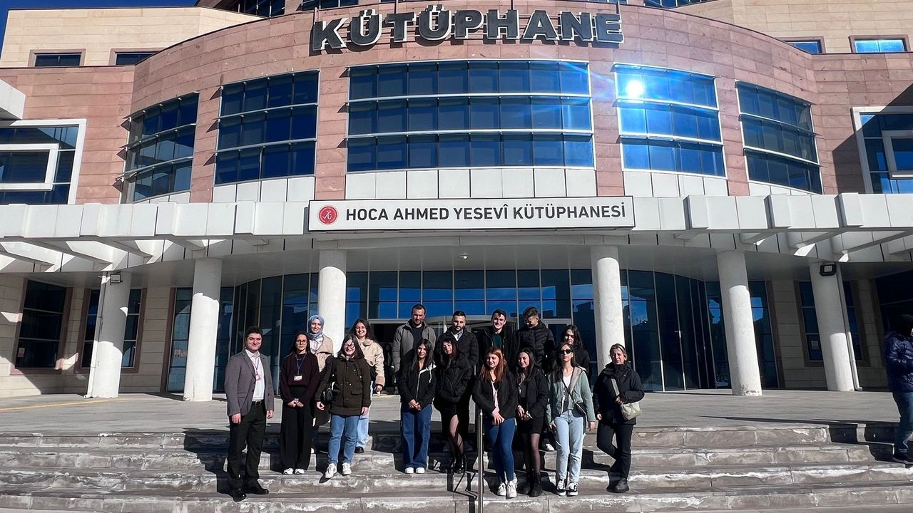 Sivas Gemerek Lisesi Öğrencileri, NEVÜ Ziyaretinde Akademik Keşif Yolculuğuna Çıktı