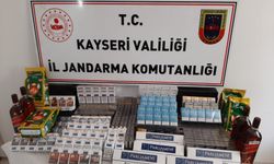 Kayseri'nin Pınarbaşı ilçesinde kaçakçılık yaptıkları iddia edilen 4 şüpheli gözaltına alındı.