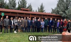 Başarılı eğitimcilere belgeleri takdim edildi