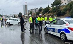 Maltepe'de zincirleme trafik kazasında 2 kişi yaralandı