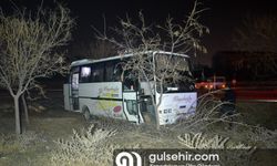 Karaman'da işçi midibüsü kaza yaptı 7 kişi yaralandı