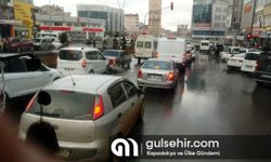 Nevşehir'de trafik pazartesi günleri kilitleniyor