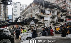 Depremde hayatını kaybedenleri sayısı 1014