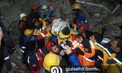 Malatya'da 42 saat sonra enkazdan 3 kişi kurtarıldı