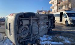 Aksaray'da kreş servisi ile araç çarpıştı, 14 çocuk yaralı