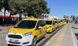 Antalyalı taksicilerden depremzedelere ücretsiz ulaşım