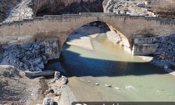 Adıyaman'daki tarihi Cendere Köprüsü depremde yıkılmadı