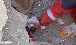 Kahramanmaraş'ta 222. saatte bir kadın enkazdan kurtarıldı