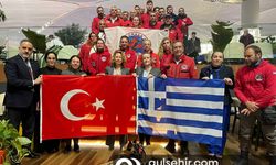 Yunanistan'dan gelen 27 kişilik yardım ekibi ülkesine döndü