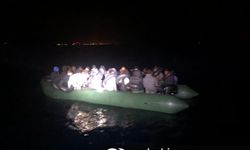 İzmir açıklarında 38 kaçak göçmen bulundu