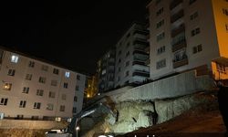 Ankara'da inşaat çalışması nedeniyle 2 bina hasar gördü
