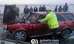 Fatih'te kazaya neden olan otomobilin sürücüsü kaçtı