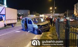 Samsun'da hafif ticari araçla otomobil çarpıştı, 4 yaralı