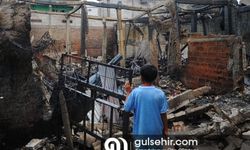 Endonezya'da akaryakıt deposunda yangın: 18 ölü