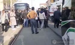 Kocaeli'de tramvay öğrenciye çarptı, öğrenci ağır yaralandı