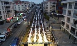 Tekirdağ'da yaklaşık 2 bin kişi bir arada iftar yaptı