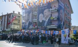 Ankara'da AKP ve CHP'nin seçim koordinasyon merkezi açıldı