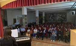 Nevşehir Anadolu Lisesinde piyano şöleni