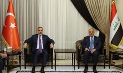Fidan Irak Savunma Bakanı İle Bir Araya Geldi