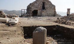 İzmir'in Tarihi Hazineleri: Ayasuluk ve St. Jean Anıtı