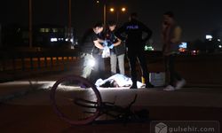 Sakarya'da Otomobil İle Çarpışan Bisiklet Sürücüsü Olay Yerinde Öldü!