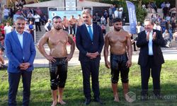 Yozgat'ta 1. Düzenlenen ''Yağlı Pehlivan Güreşleri’nin Başpehlivanı Yusuf Can Zeybek Oldu''