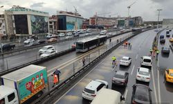 İstanbul'da Metrobüs Kazası: 4 Yolcu Yaralı
