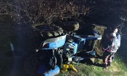 "Kontrolden Çıkan Traktör Felaketi: Devrilen Araçta 1 Yaralı"