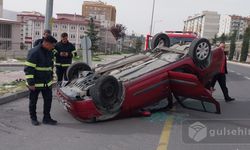 Niğde'de Kontrolden Çıkan Otomobil Takla Attı: 2 Yaralı!