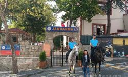 Nevşehir JAKEM'in Atlı Jandarma Timi Elazığ Harput'ta Görevde