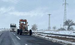 Nevşehir-Gülşehir Havaalanı Yolunda Kar Temizleme Çalışmaları Aralıksız Sürüyor