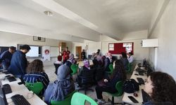 Nevşehir Aile ve Sosyal Hizmetler İl Müdürlüğü’nden Karacaşar’da Farkındalık Seminerleri