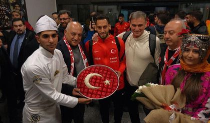 'Bizim Çocuklar' Gaziantep'i şölen yerine çevirdi. Müthiş karşılama