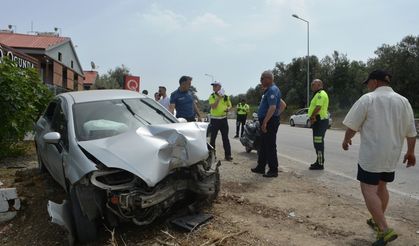 Ayvalık’ta otomobil yayaya çarptı, bir çocuk yaralandı