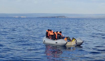 ''Yunanistan Göçmenleri Geri İtiyor, Sahil Güvenlik Kurtarıyor''