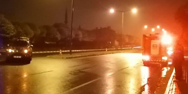 Uçhisar'da trafik kazası. Kaygan yol kazaya neden oldu: 2 yaralı